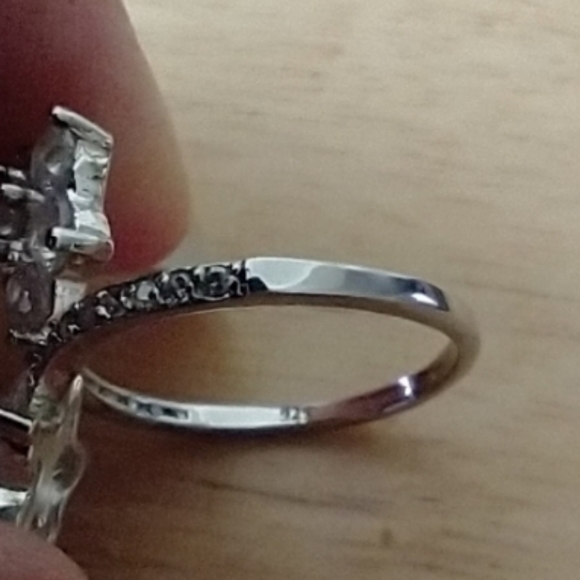 925 Silver Double Flower Ring - Picture 12 of 13